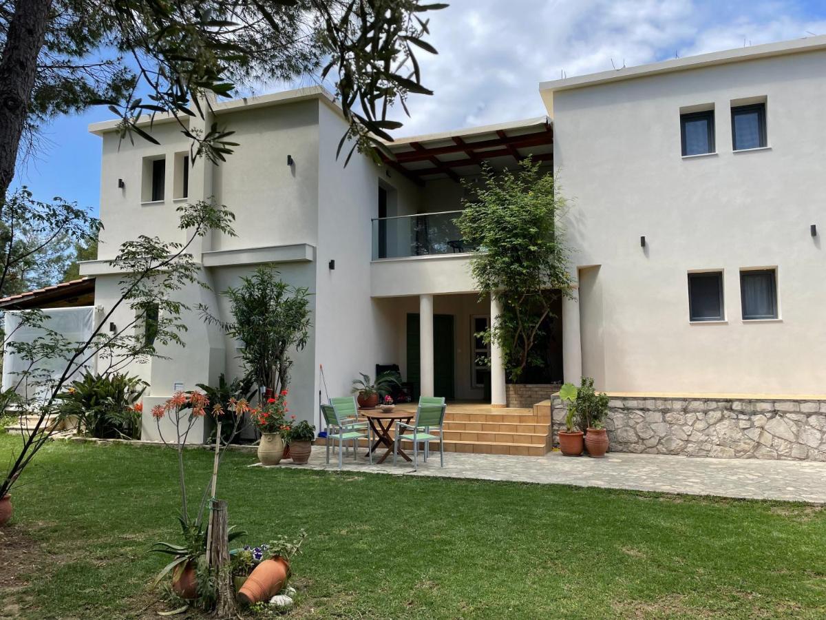 Andromahi Apartments & Suite لاغاناس المظهر الخارجي الصورة
