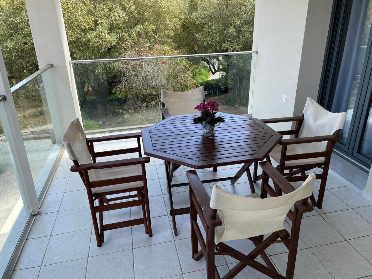 Andromahi Apartments & Suite لاغاناس المظهر الخارجي الصورة